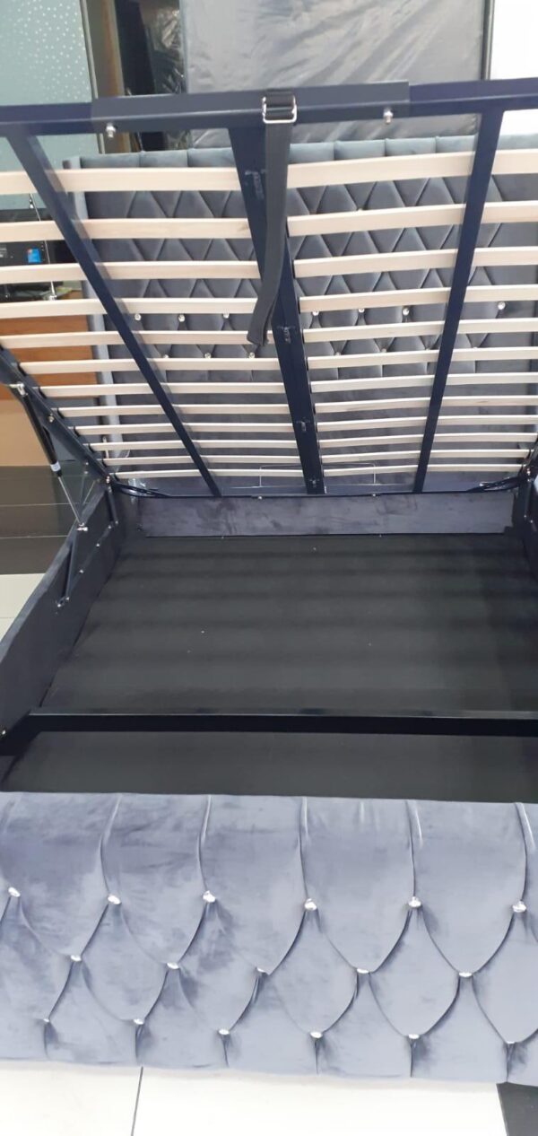 DIVINE OTTORMAN BED